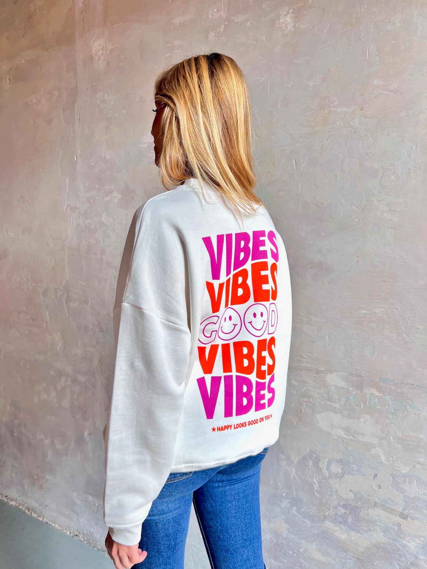 Sudadera GOOD VIBES