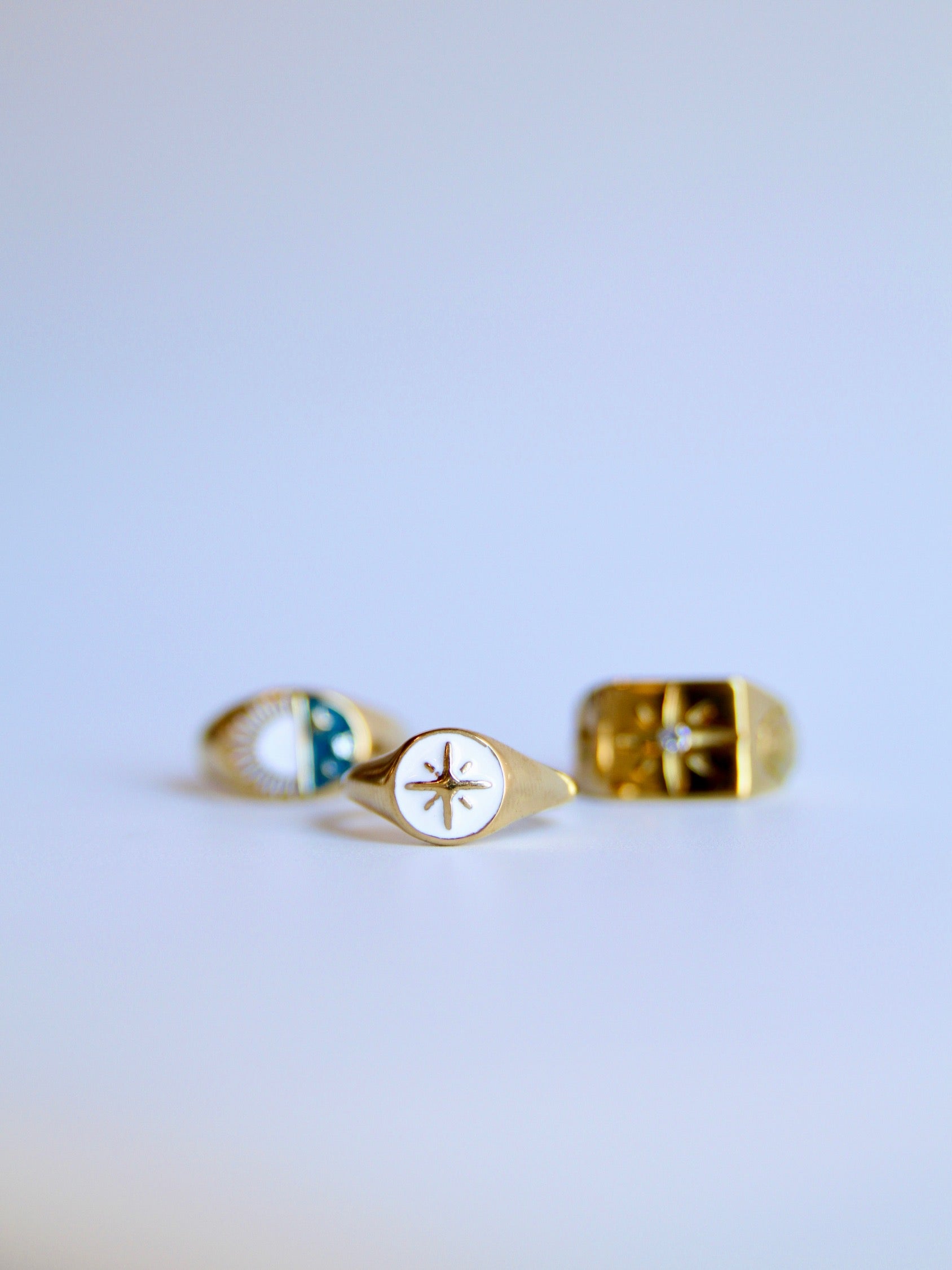 Anillo estrella blanca