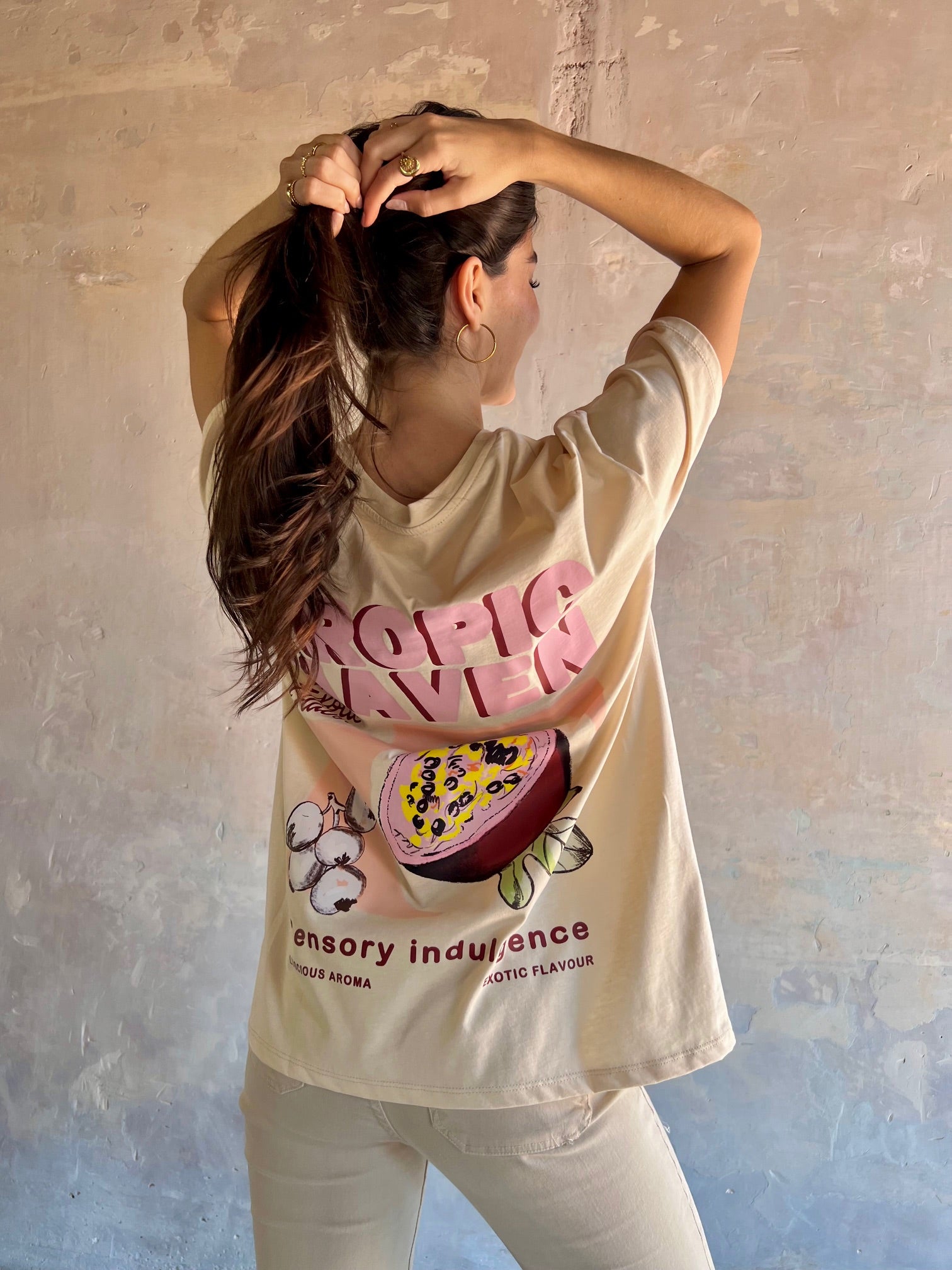 Camiseta Tropic Haven