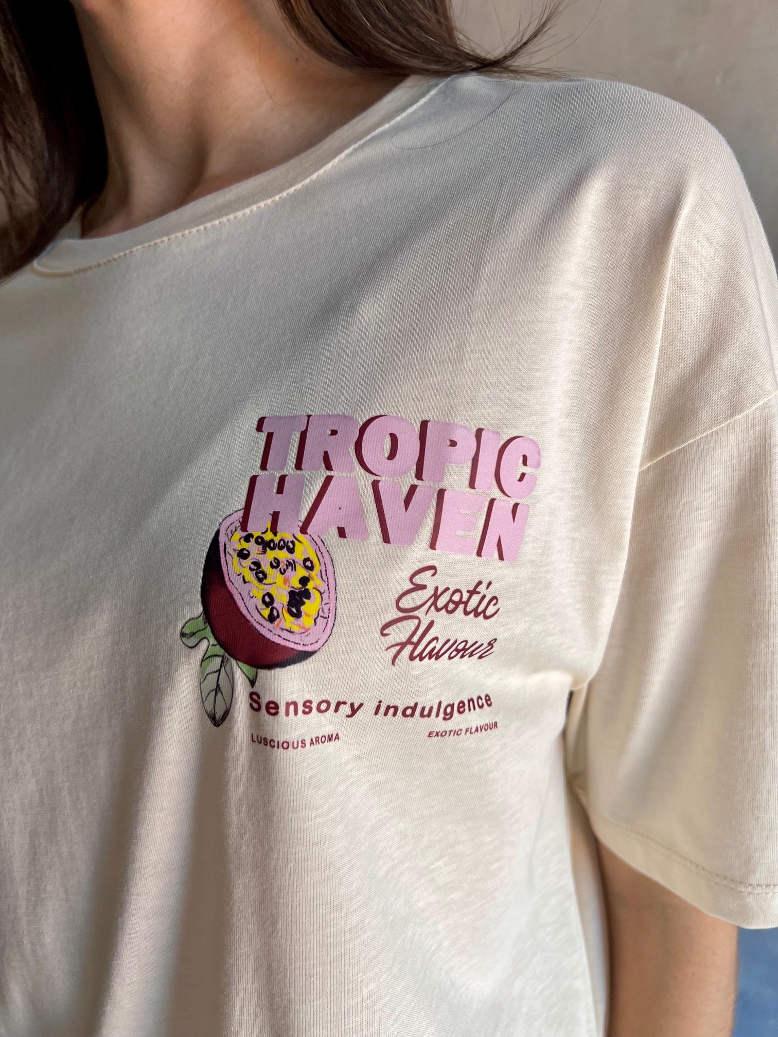 Camiseta Tropic Haven