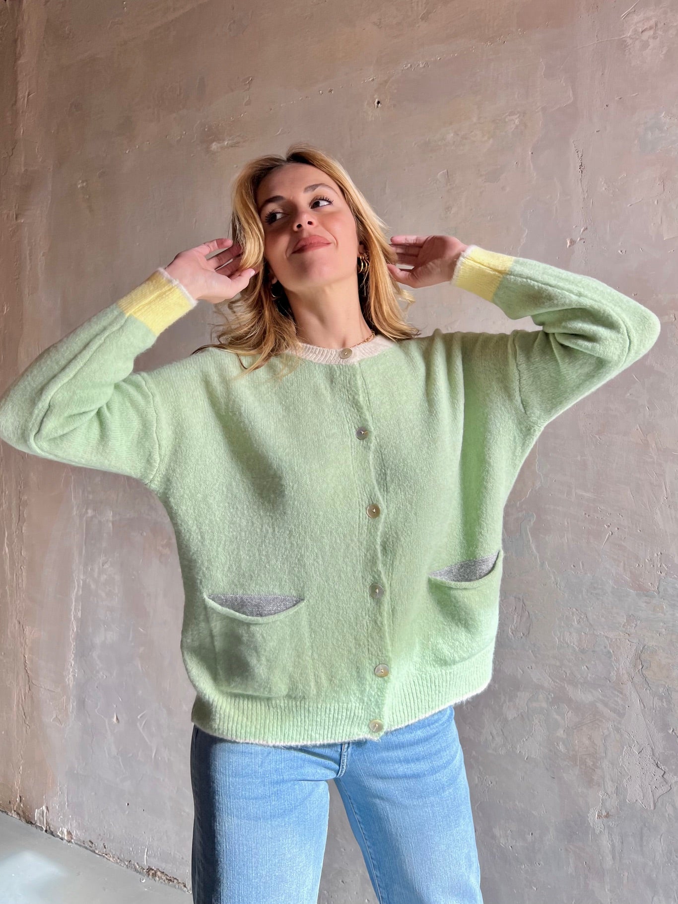 Chaqueta punto botones