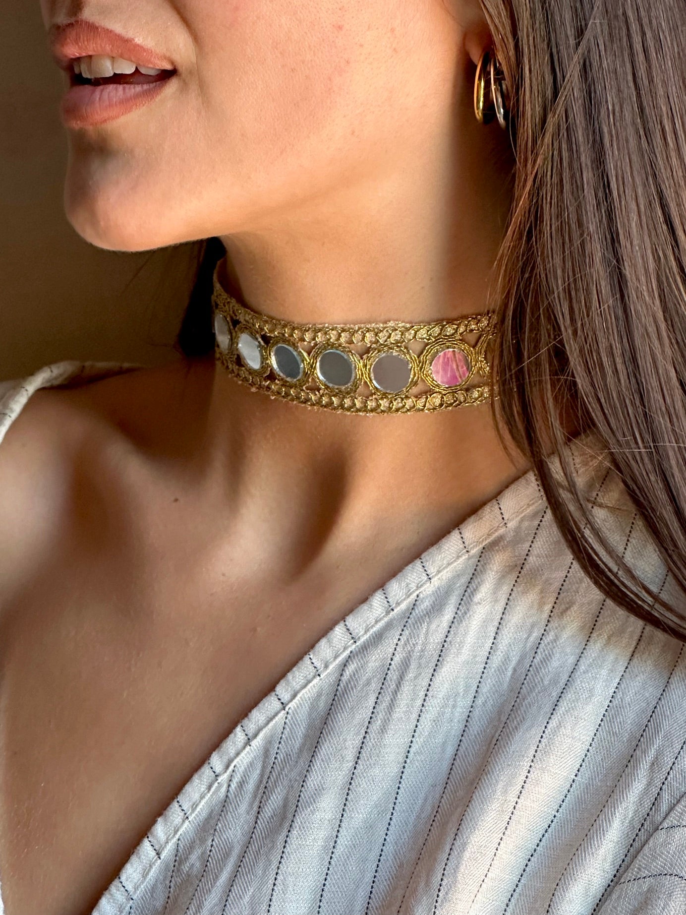 Choker espejos