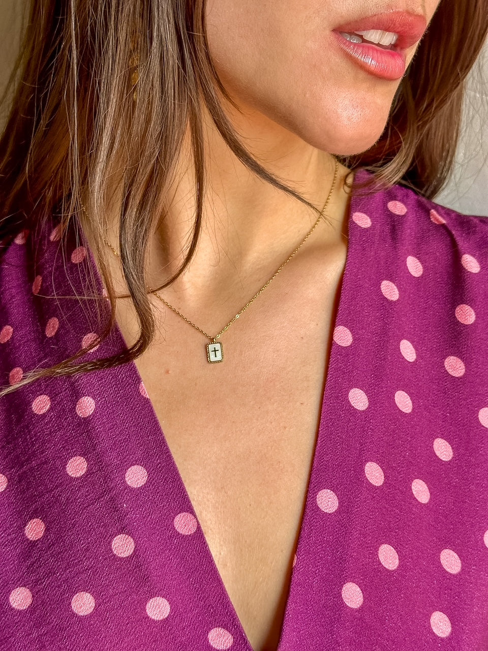 Collar cruz
