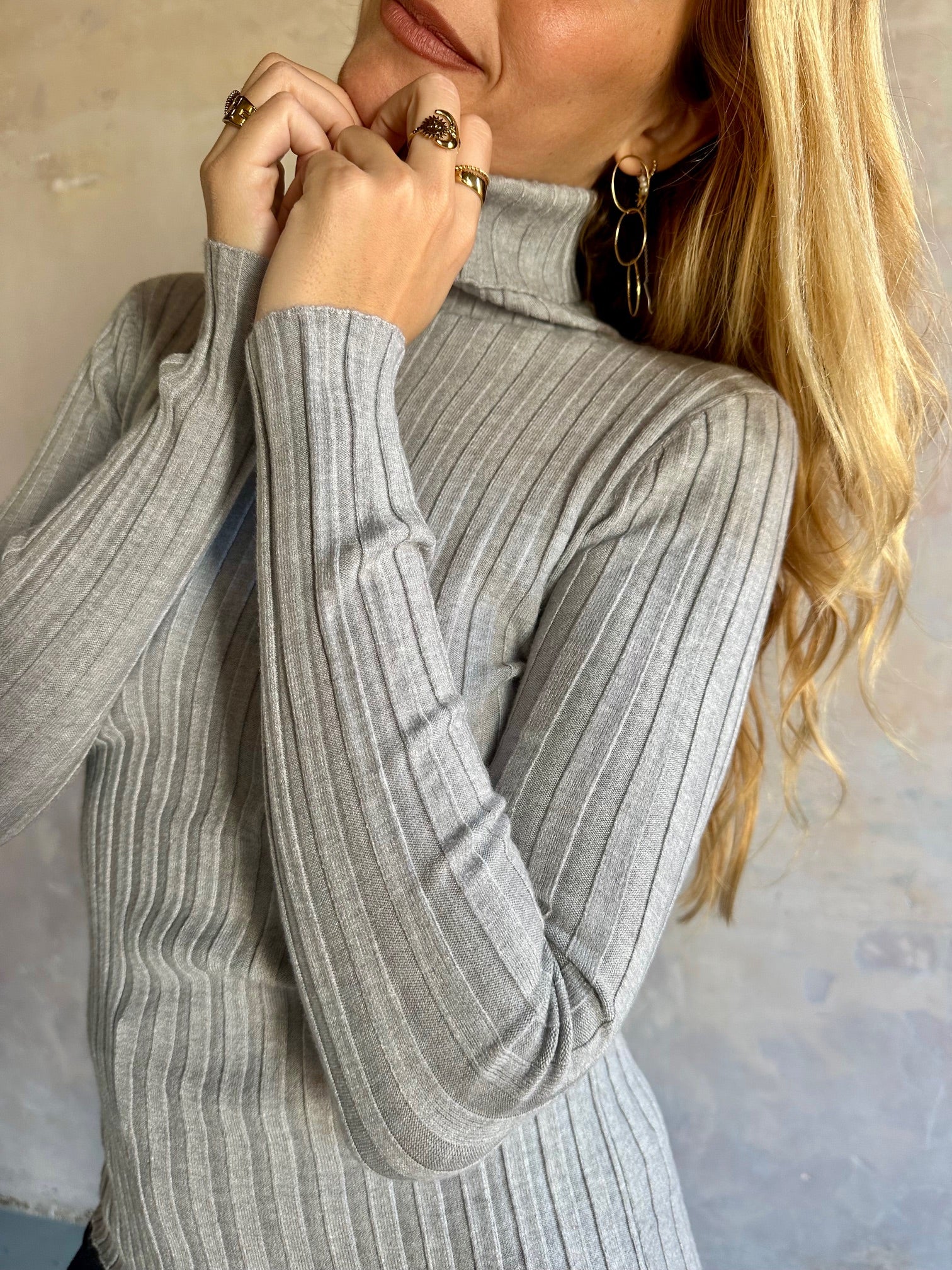 Jersey canalé cuello alto