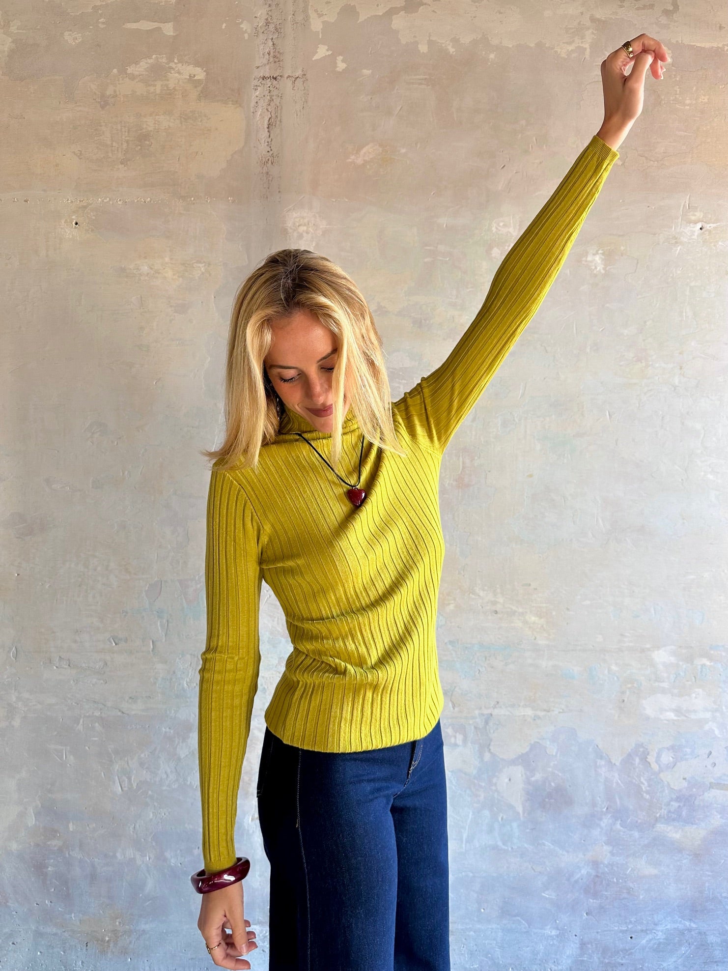 Jersey canalé cuello alto