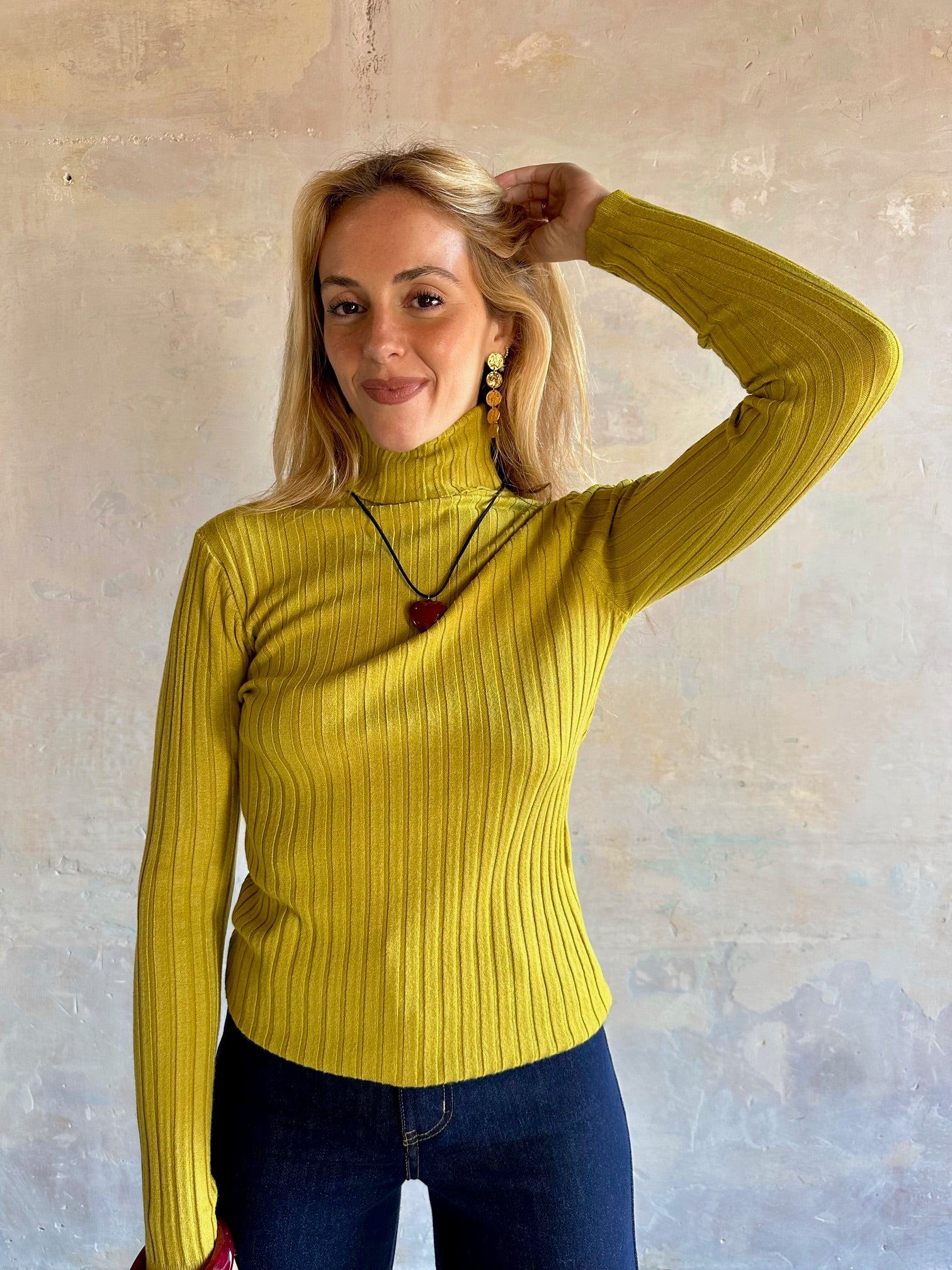 Jersey canalé cuello alto