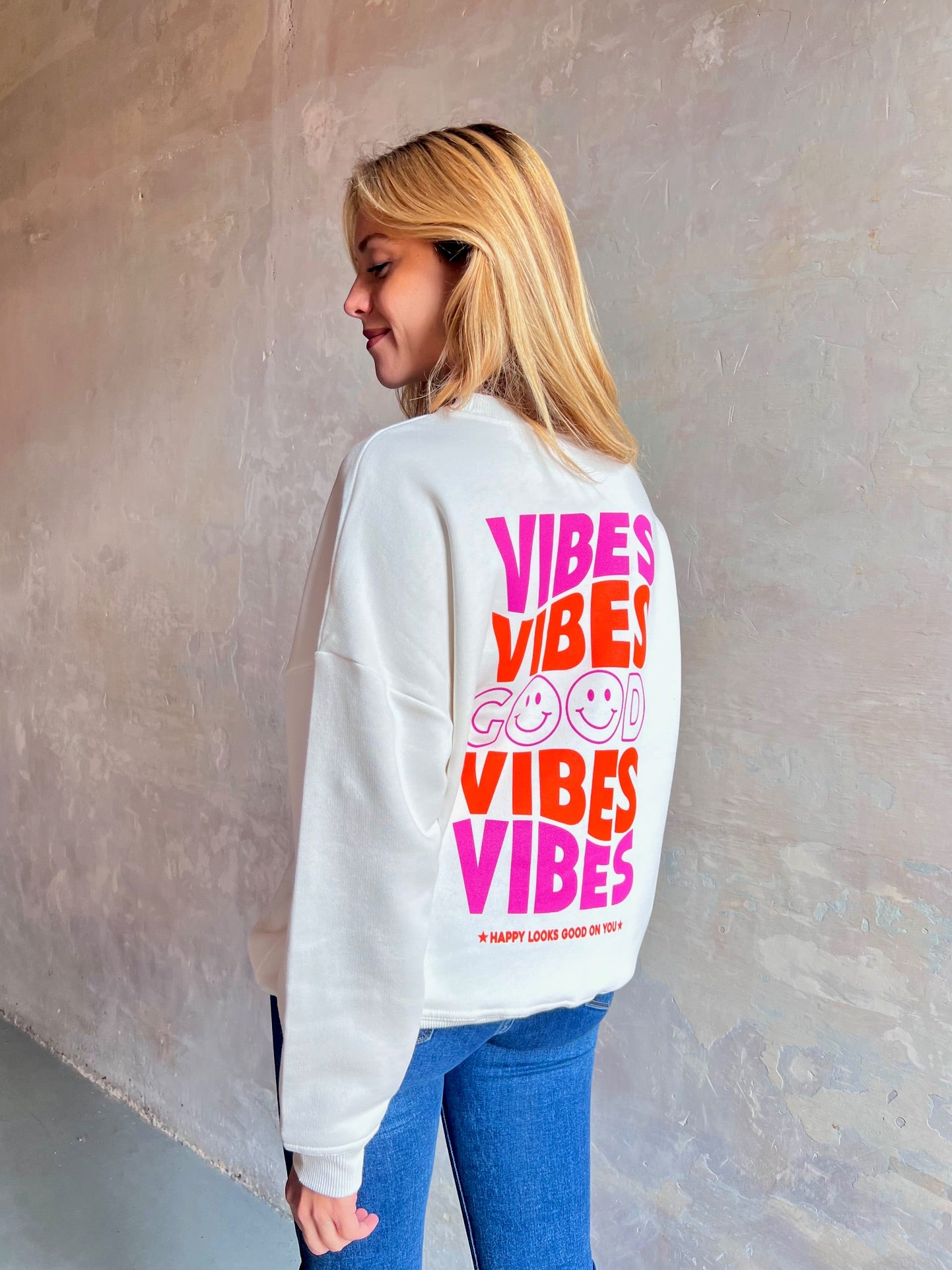 Sudadera GOOD VIBES