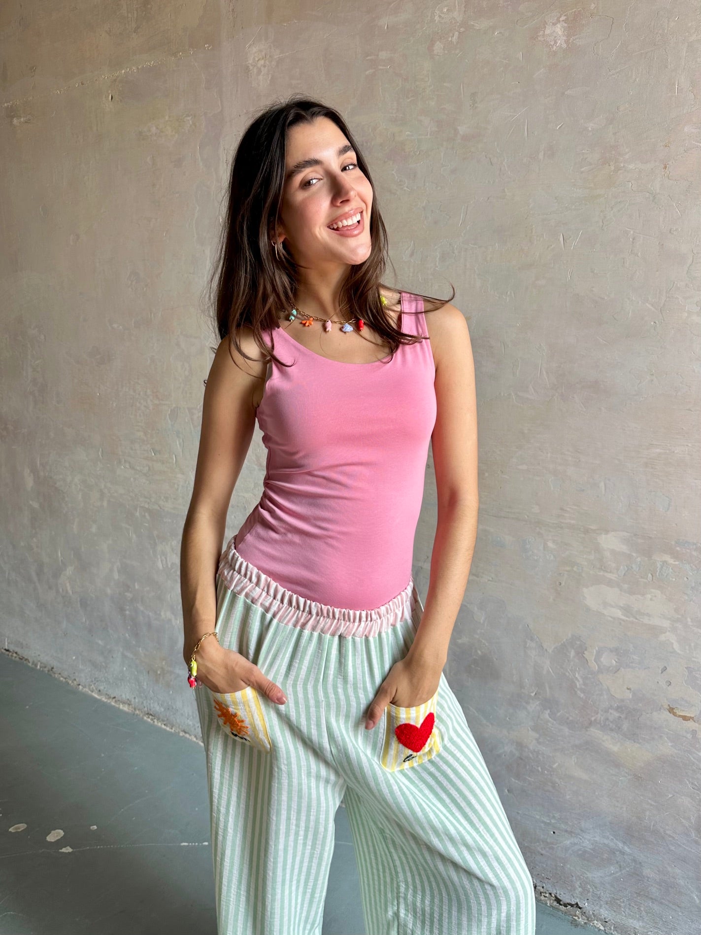 Pantalón sun and love