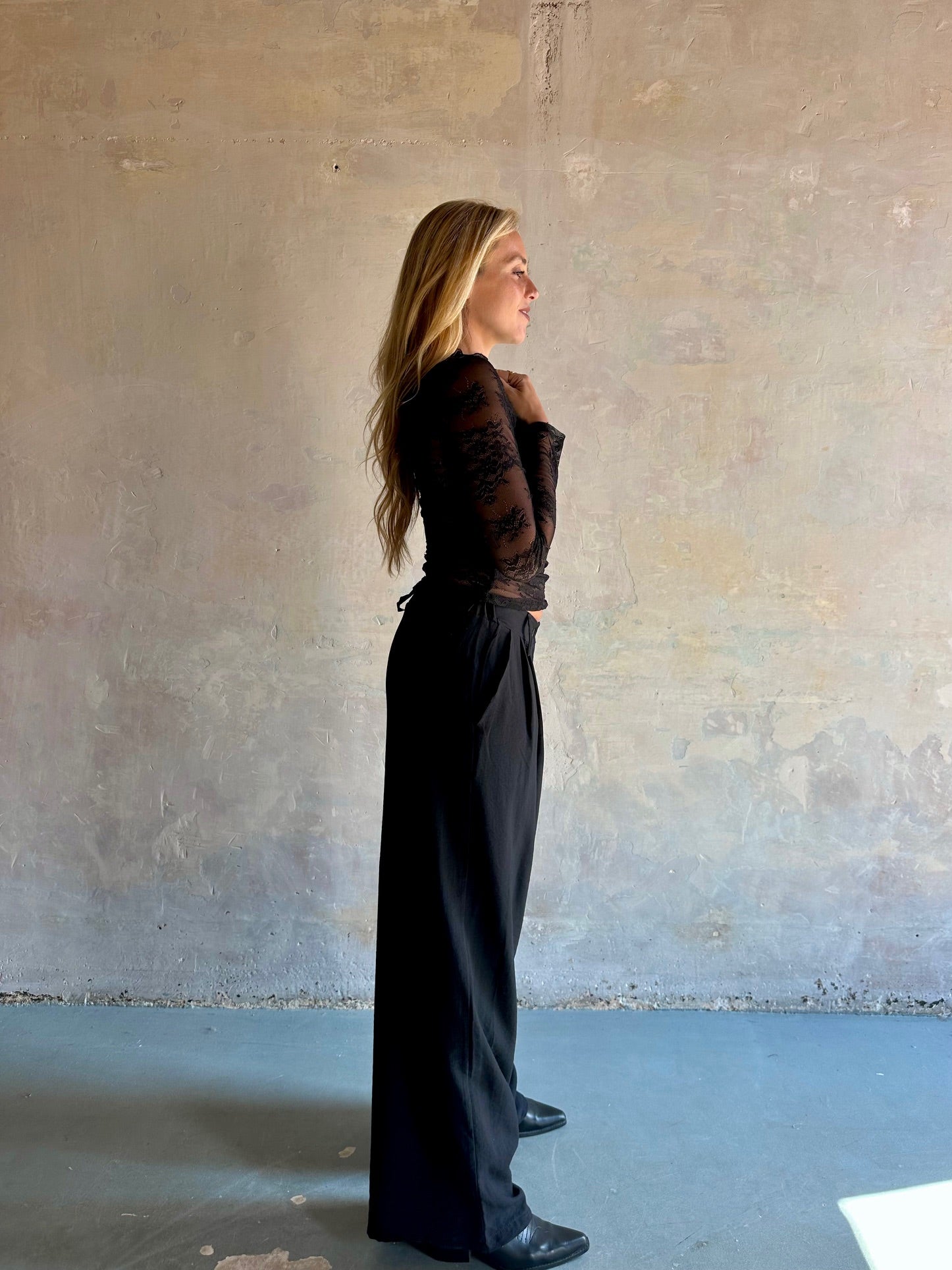 Pantalón ancho fluido