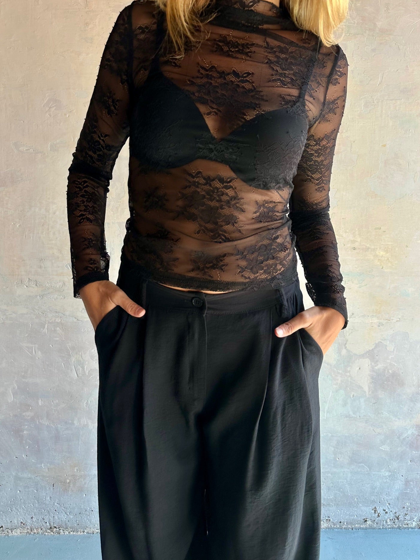 Pantalón ancho fluido