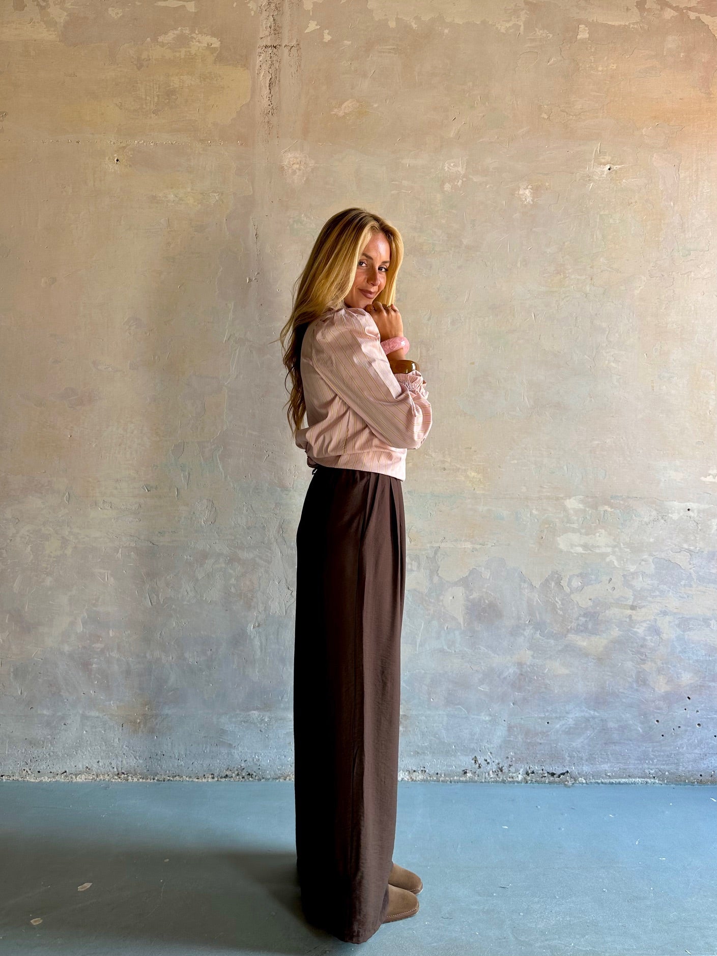 Pantalón ancho fluido