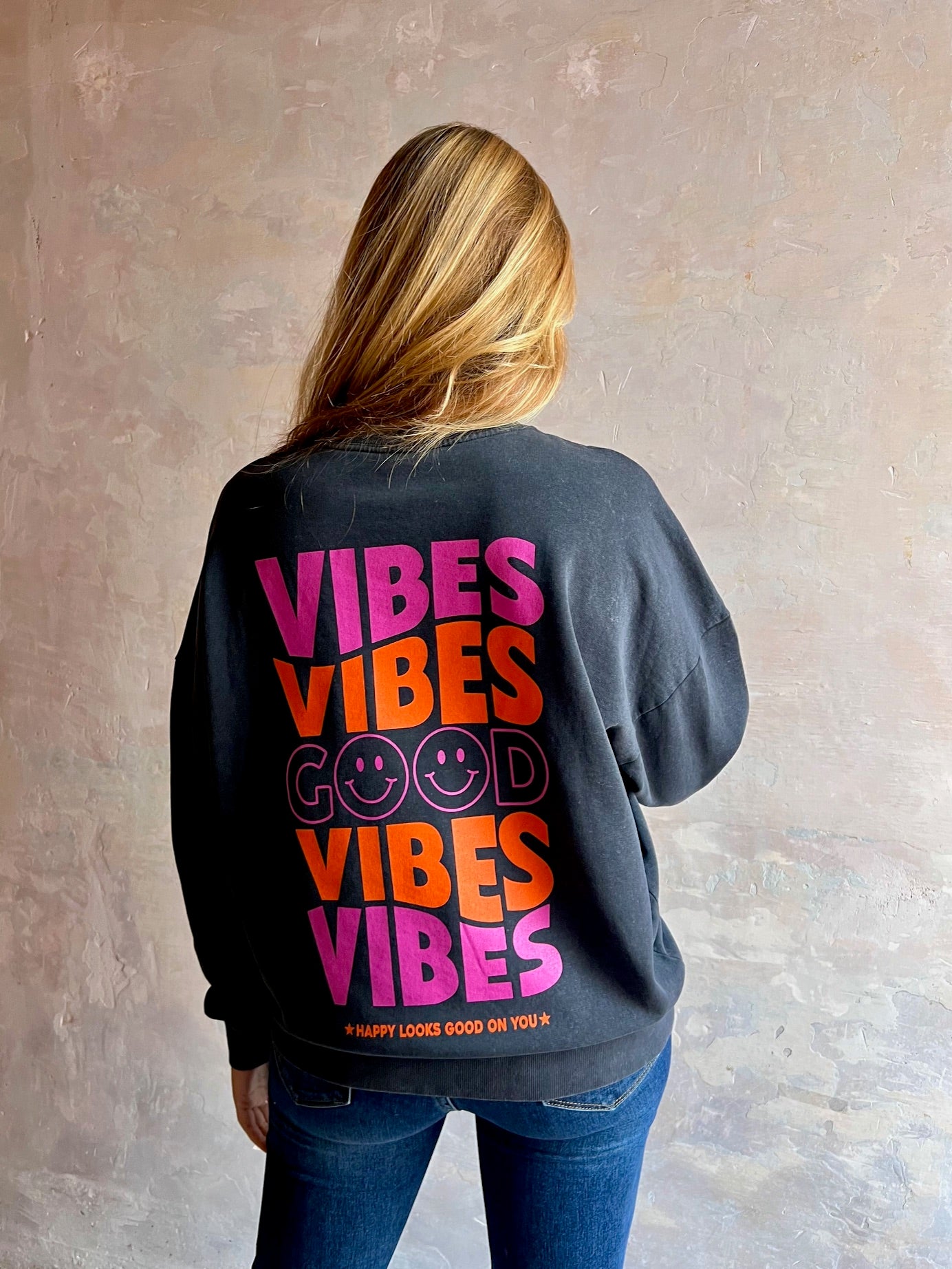Sudadera GOOD VIBES